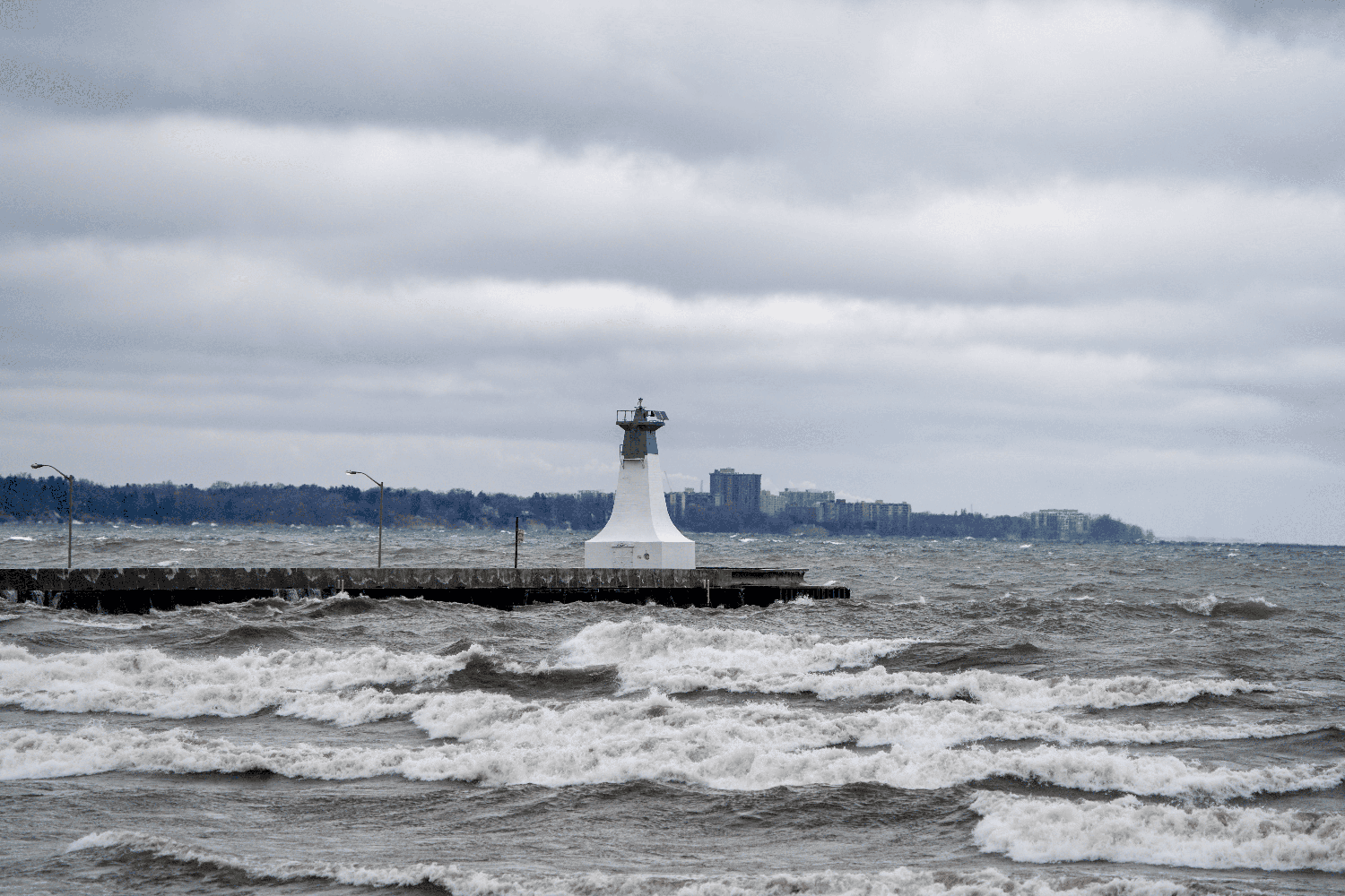 Oakville Home Prices 2026: Why Two-Thirds of Listings Ask Over $1 Million